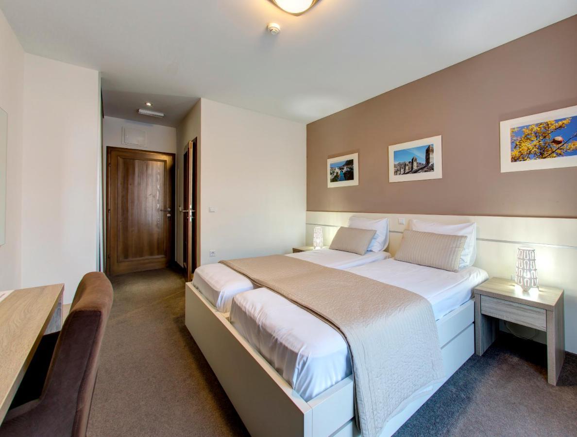 Hotel Argentum Gnojnice Dış mekan fotoğraf